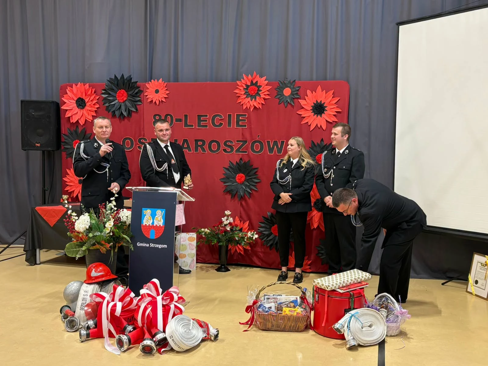 80 lat OSP Jaroszów. Druhowie świętowali jubileusz - zdjęcie 20
