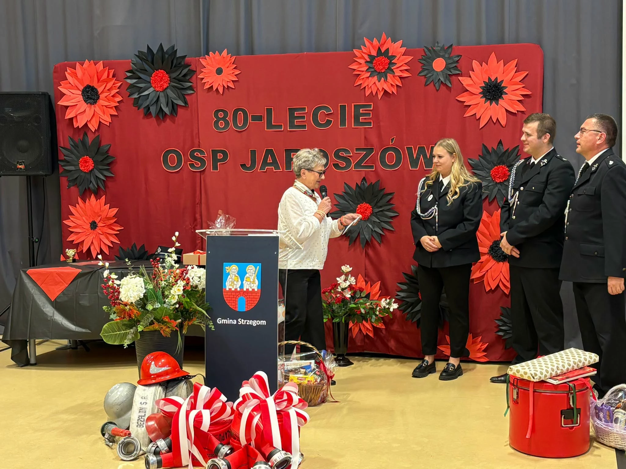 80 lat OSP Jaroszów. Druhowie świętowali jubileusz - zdjęcie 17