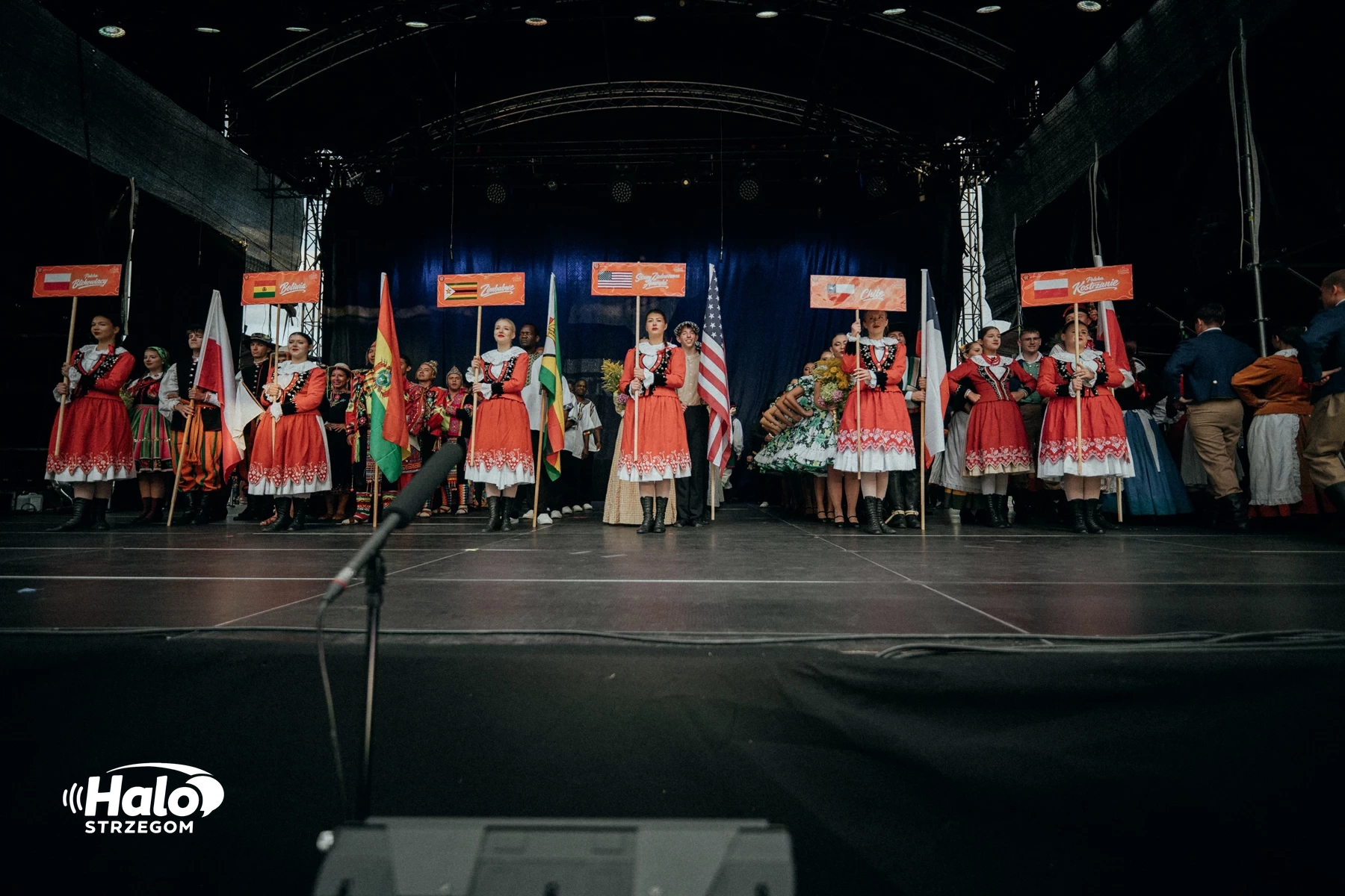 34. Międzynarodowy Festiwal Folkloru - relacja, zdjęcie 348