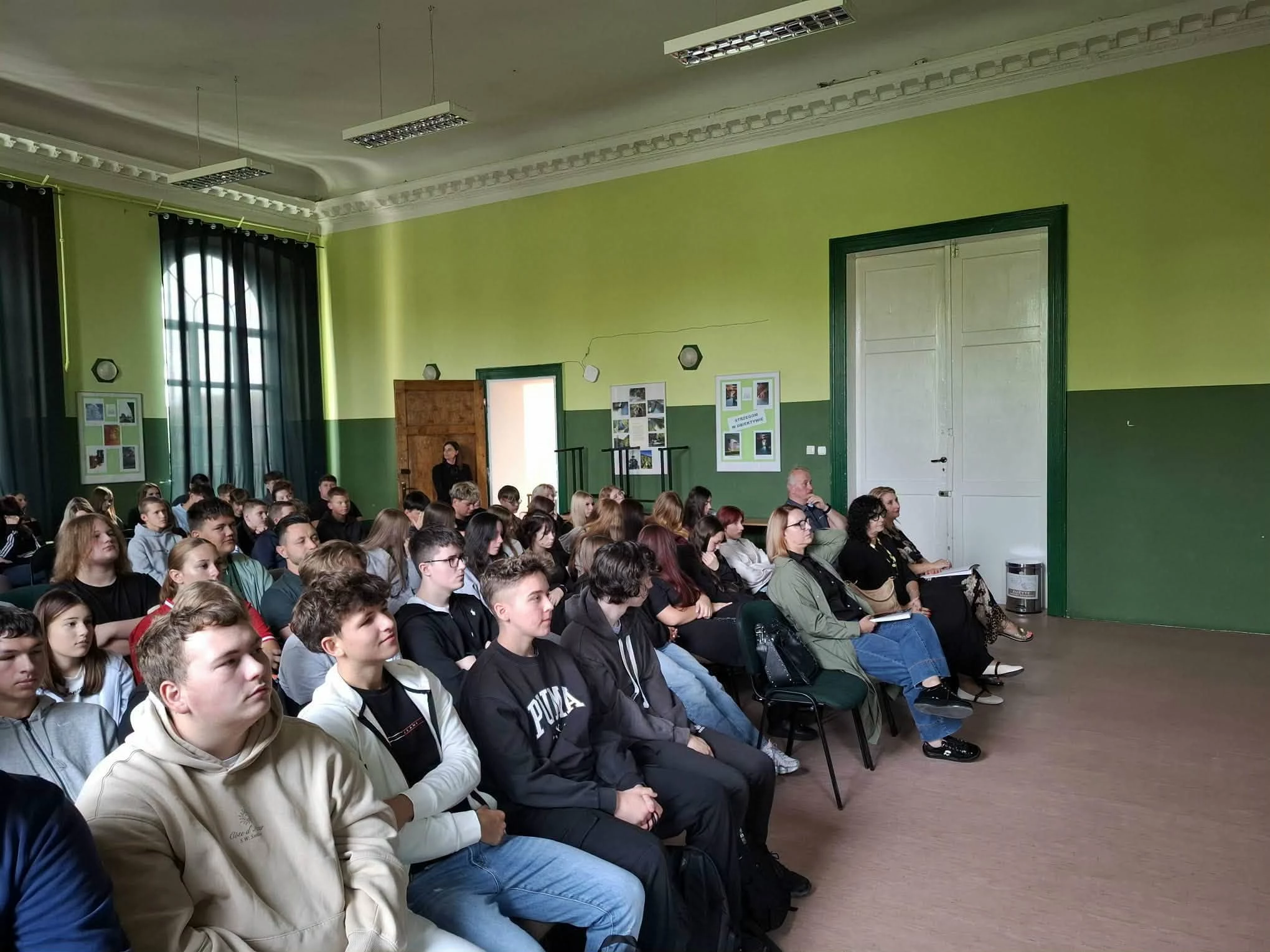 „Dziady” zabrzmiały w Zespole Szkół w Strzegomiu - zdjęcie 1
