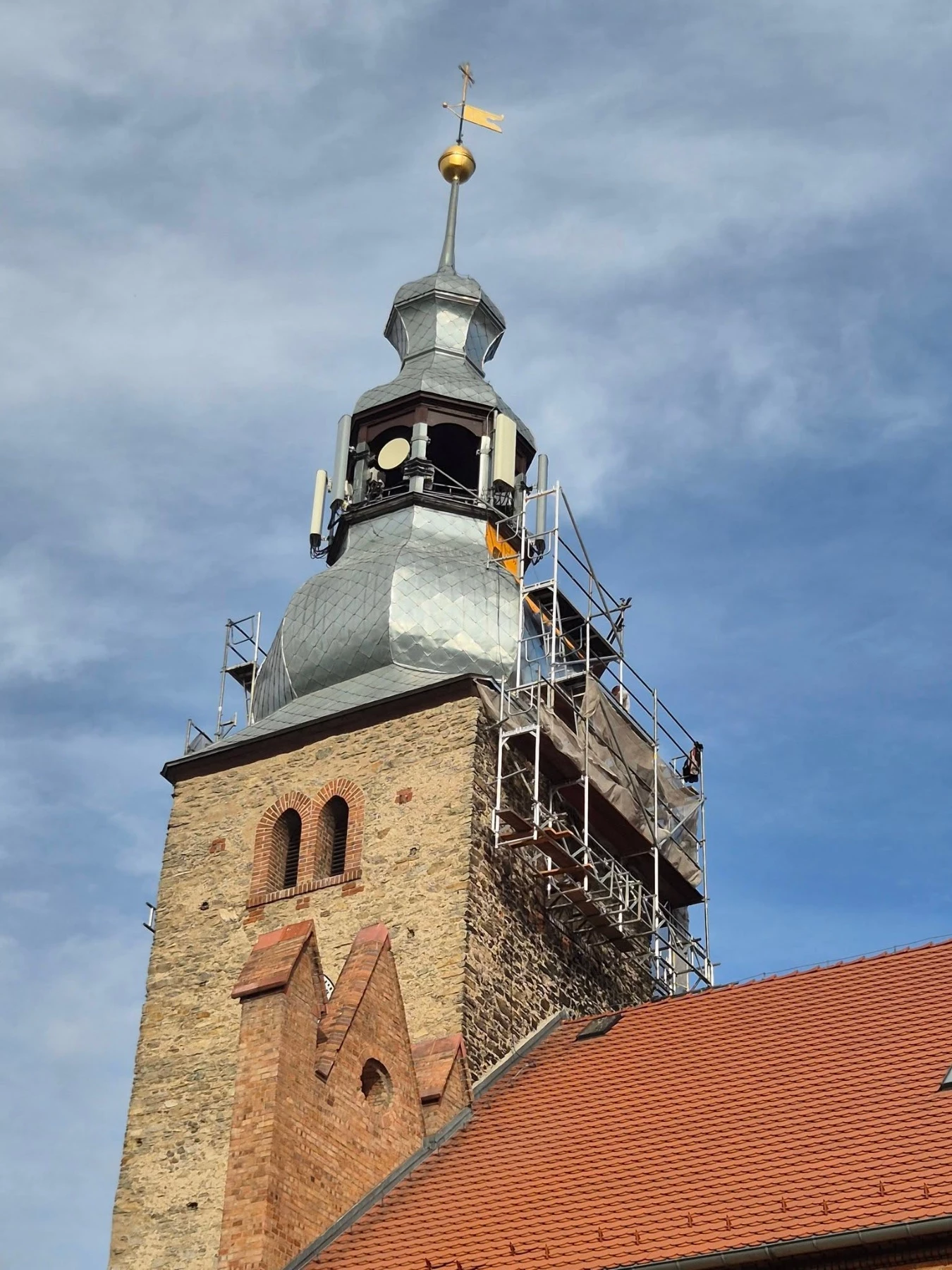 Kończy się tegoroczny etap remontu wieży w Jaroszowie