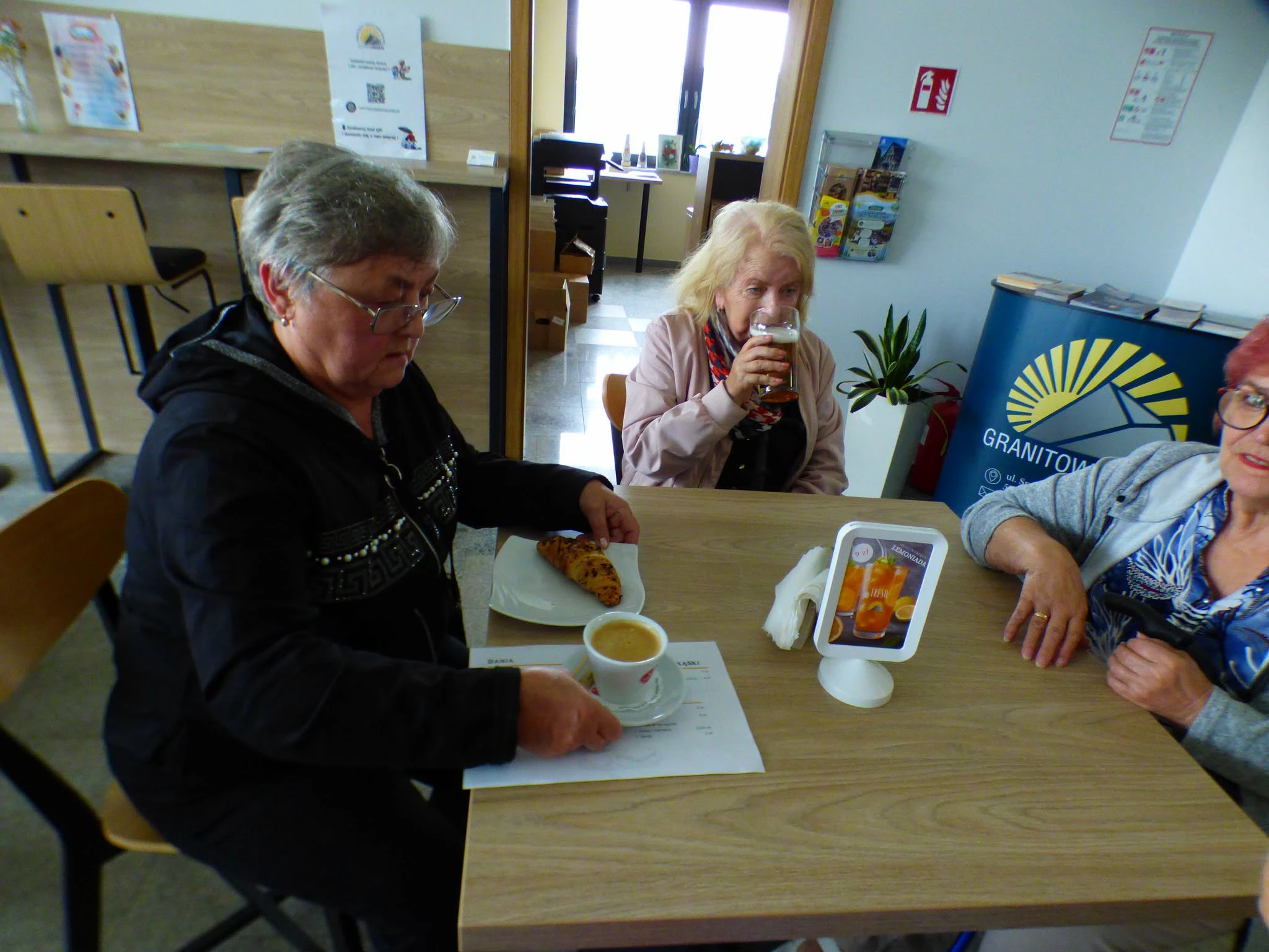 Seniorzy ze Strzegomia uczyli się, jak chronić wodę - zdjęcie 1