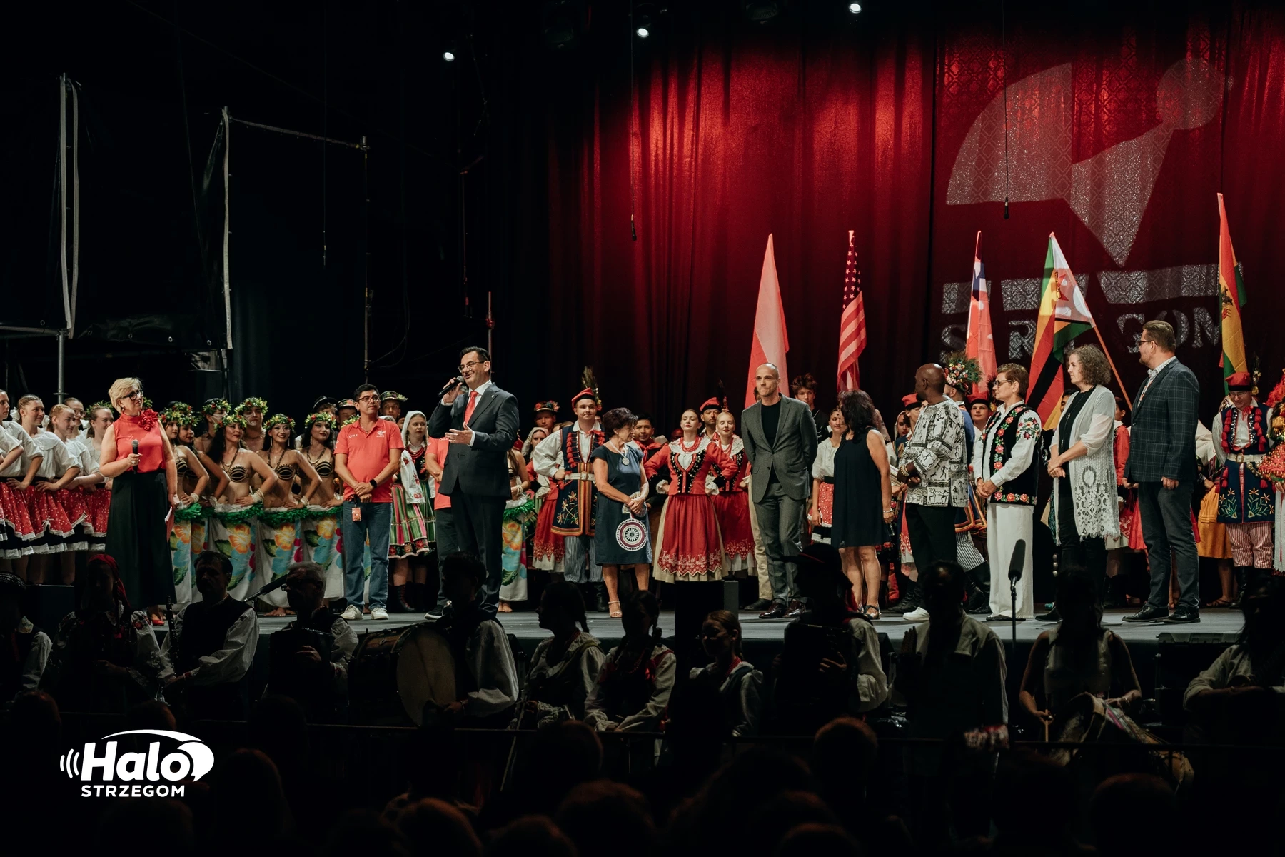 34. Międzynarodowy Festiwal Folkloru - relacja, zdjęcie 310