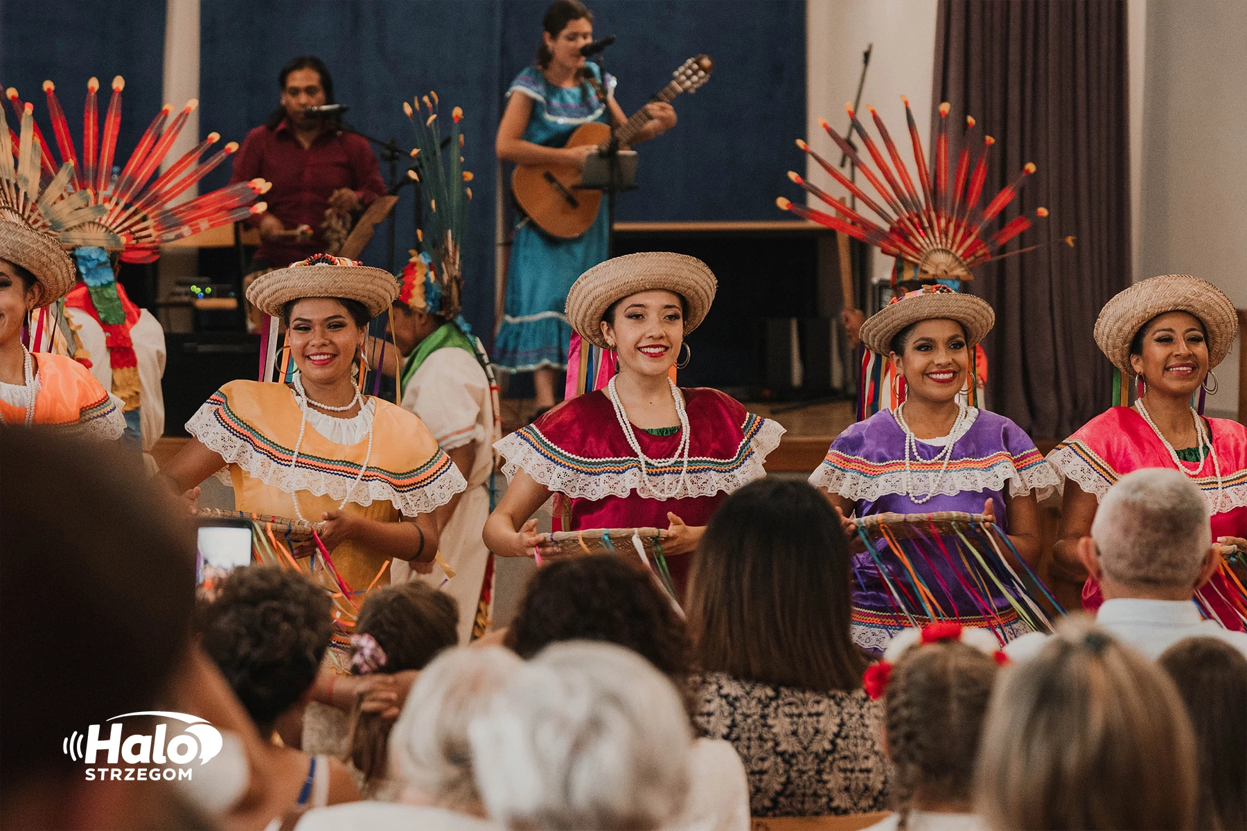 34. Międzynarodowy Festiwal Folkloru - relacja, zdjęcie 739