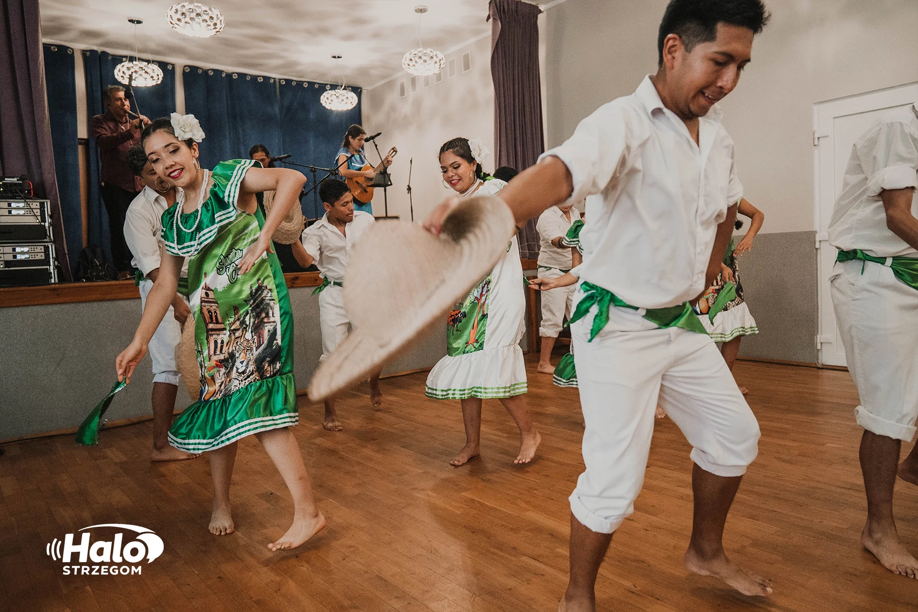 34. Międzynarodowy Festiwal Folkloru - relacja, zdjęcie 725