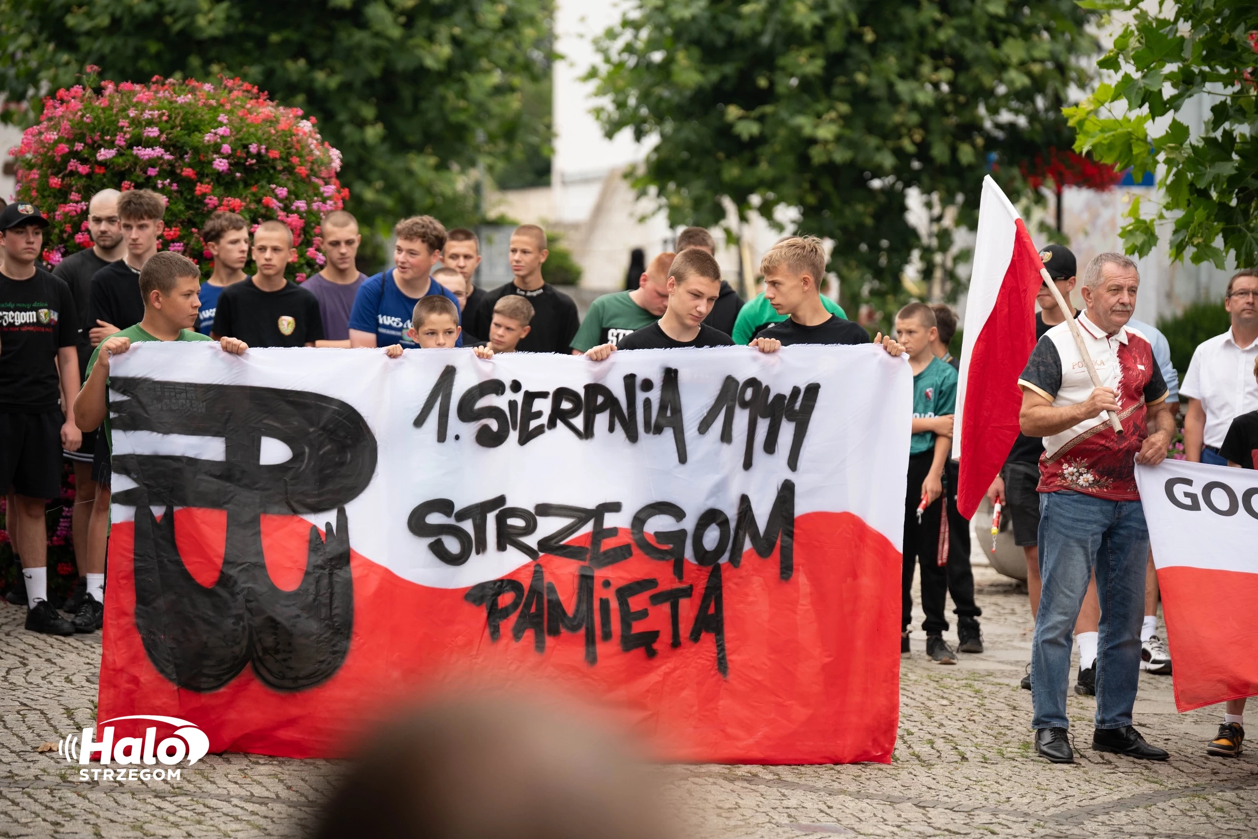 Strzegom oddał hołd Powstańcom Warszawskim - zdjęcie 1