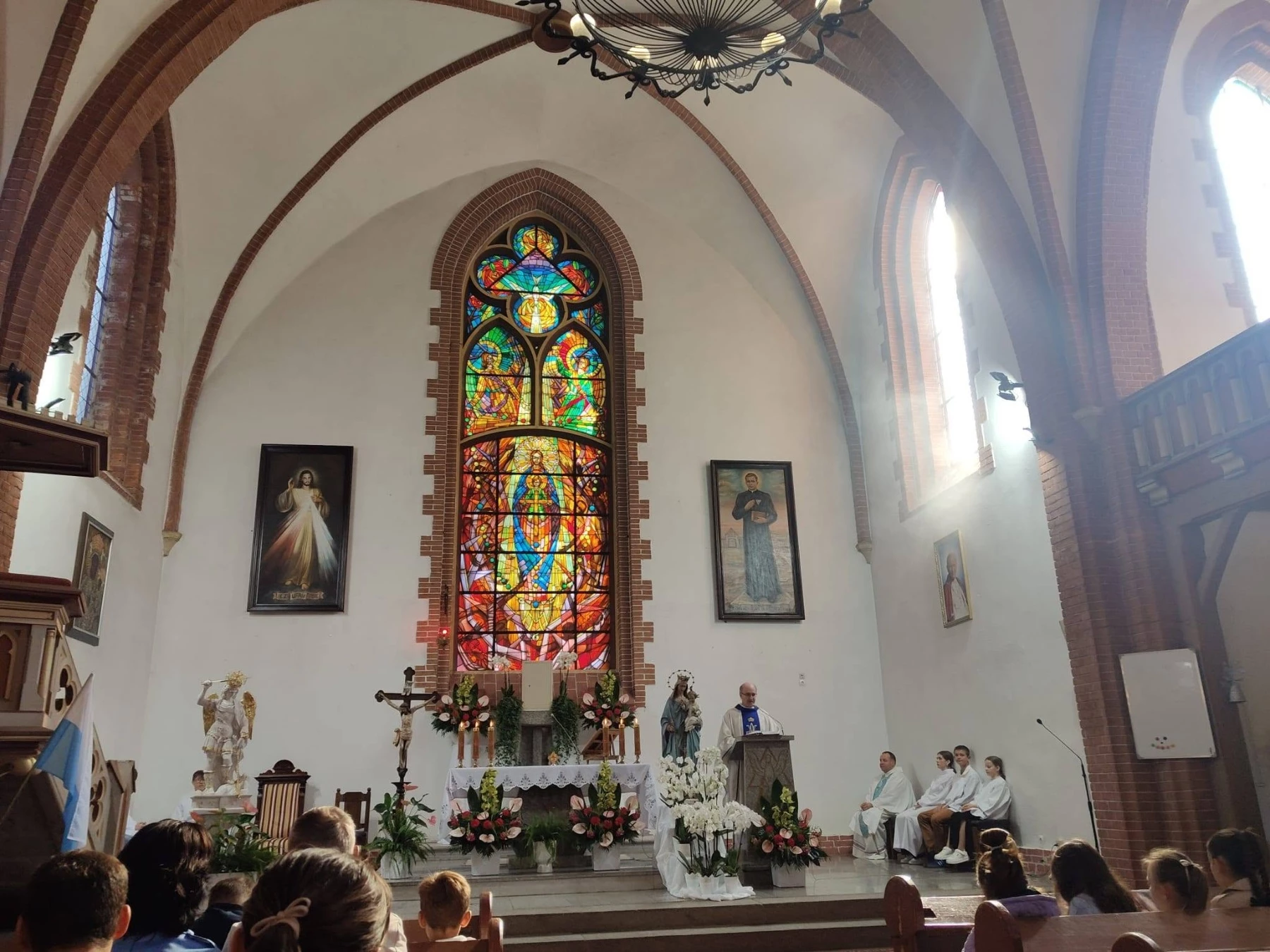 Odpust ku czci Matki Bożej Różańcowej w Rogoźnicy - zdjęcie 9