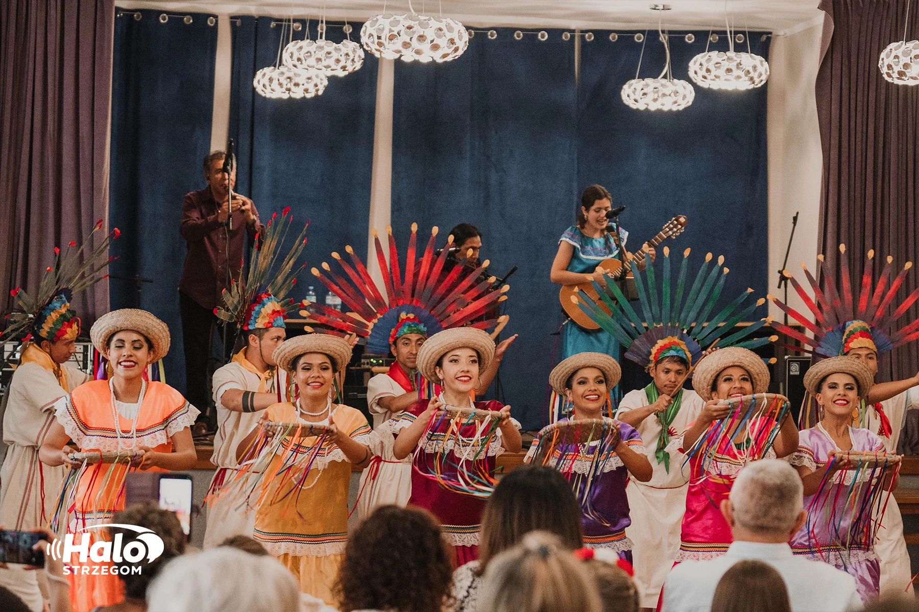 34. Międzynarodowy Festiwal Folkloru - relacja, zdjęcie 736