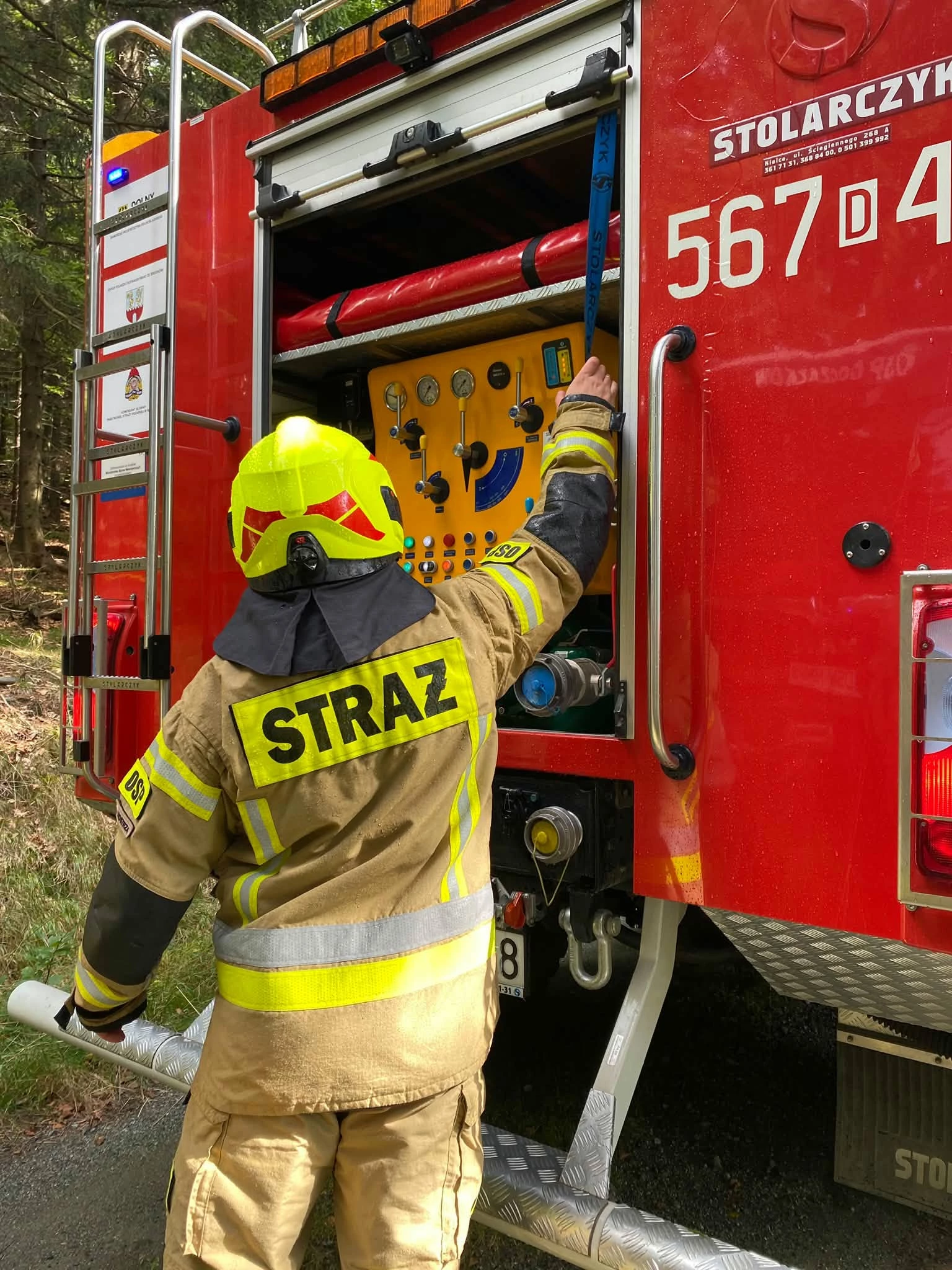 Strażacy z gminy Strzegom ćwiczyli w Górach Sowich - zdjęcie 12