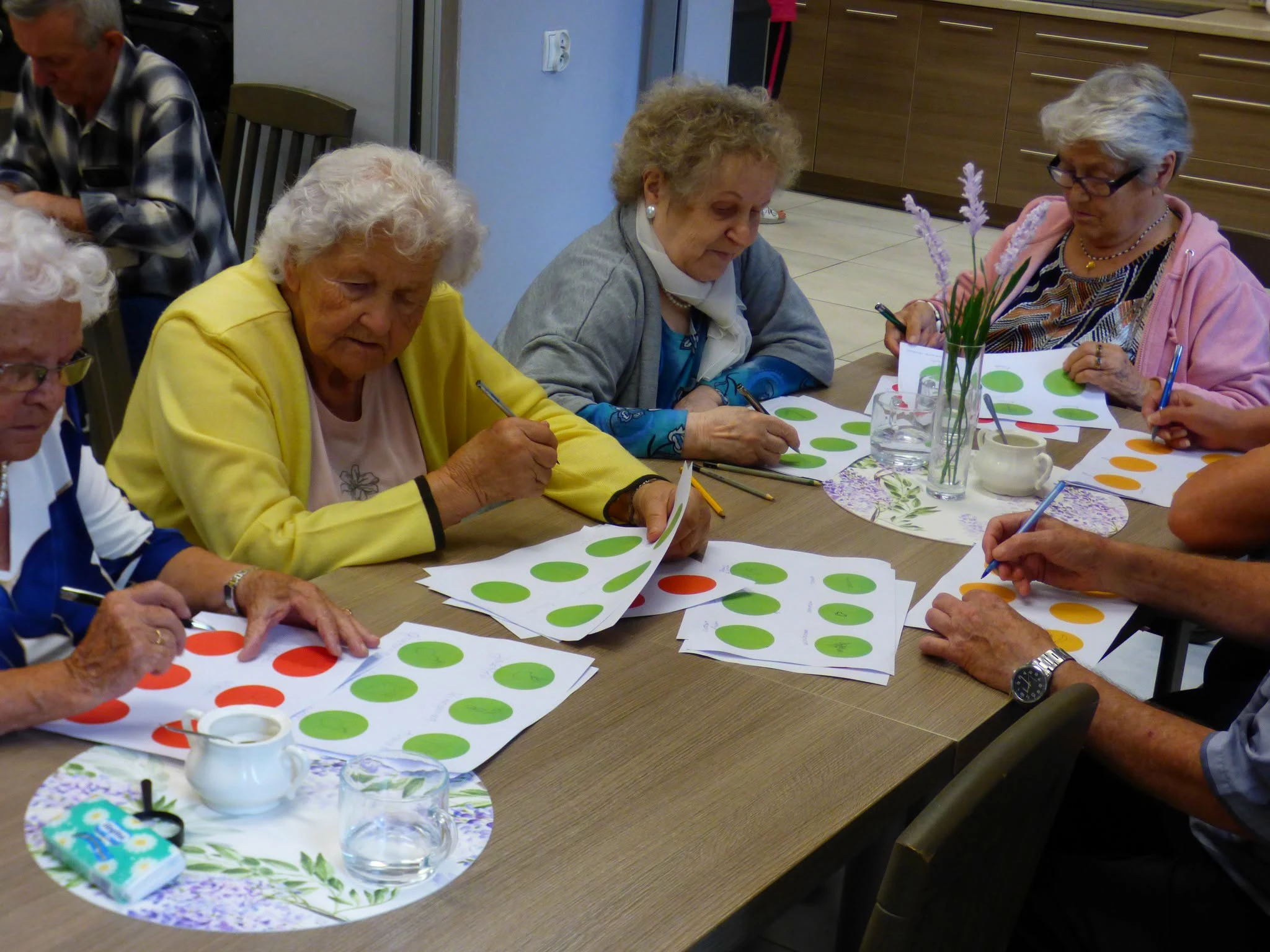 Aktywny tydzień seniorów w strzegomskim „Senior-Wigorze” - zdjęcie 12