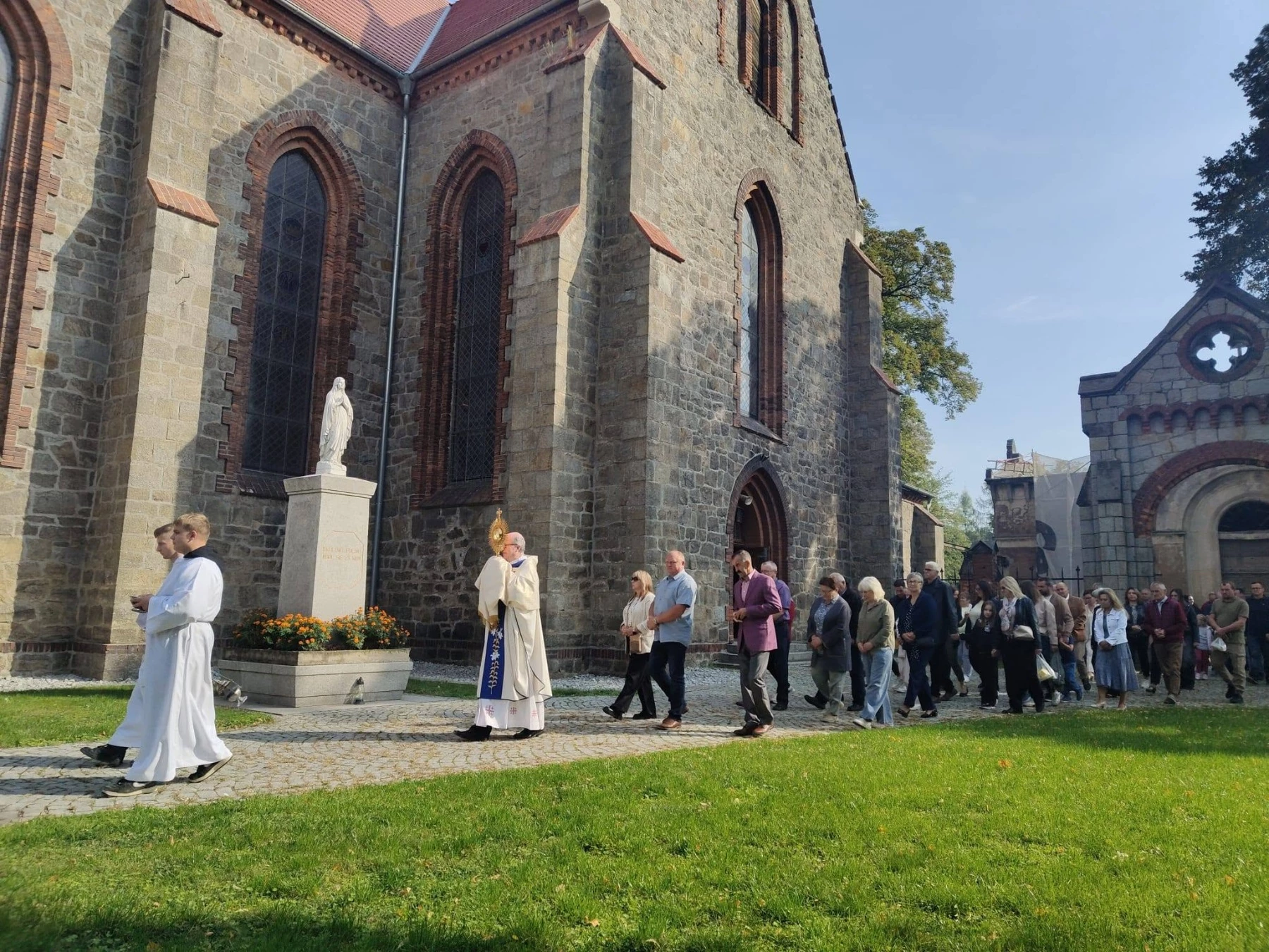Odpust ku czci Matki Bożej Różańcowej w Rogoźnicy - zdjęcie 3