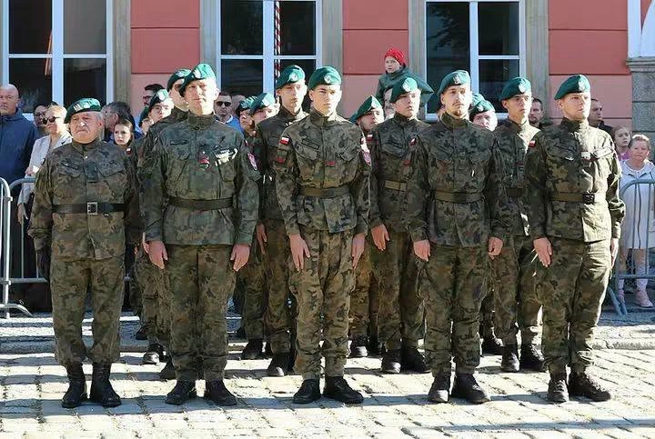 Strzegomski strzelec złożył przysięgę wojskową w Świdnicy - zdjęcie 2