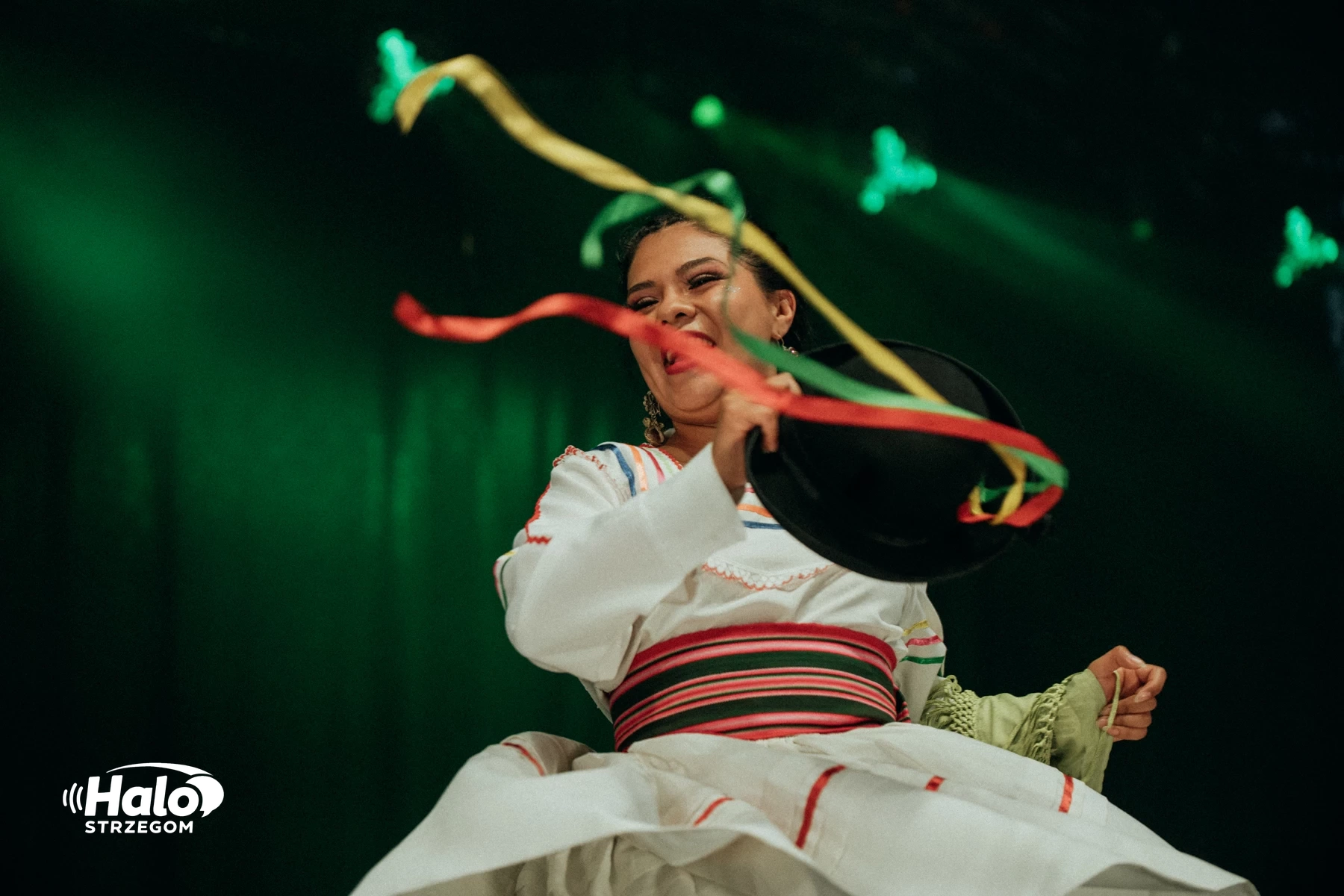 34. Międzynarodowy Festiwal Folkloru - relacja, zdjęcie 428