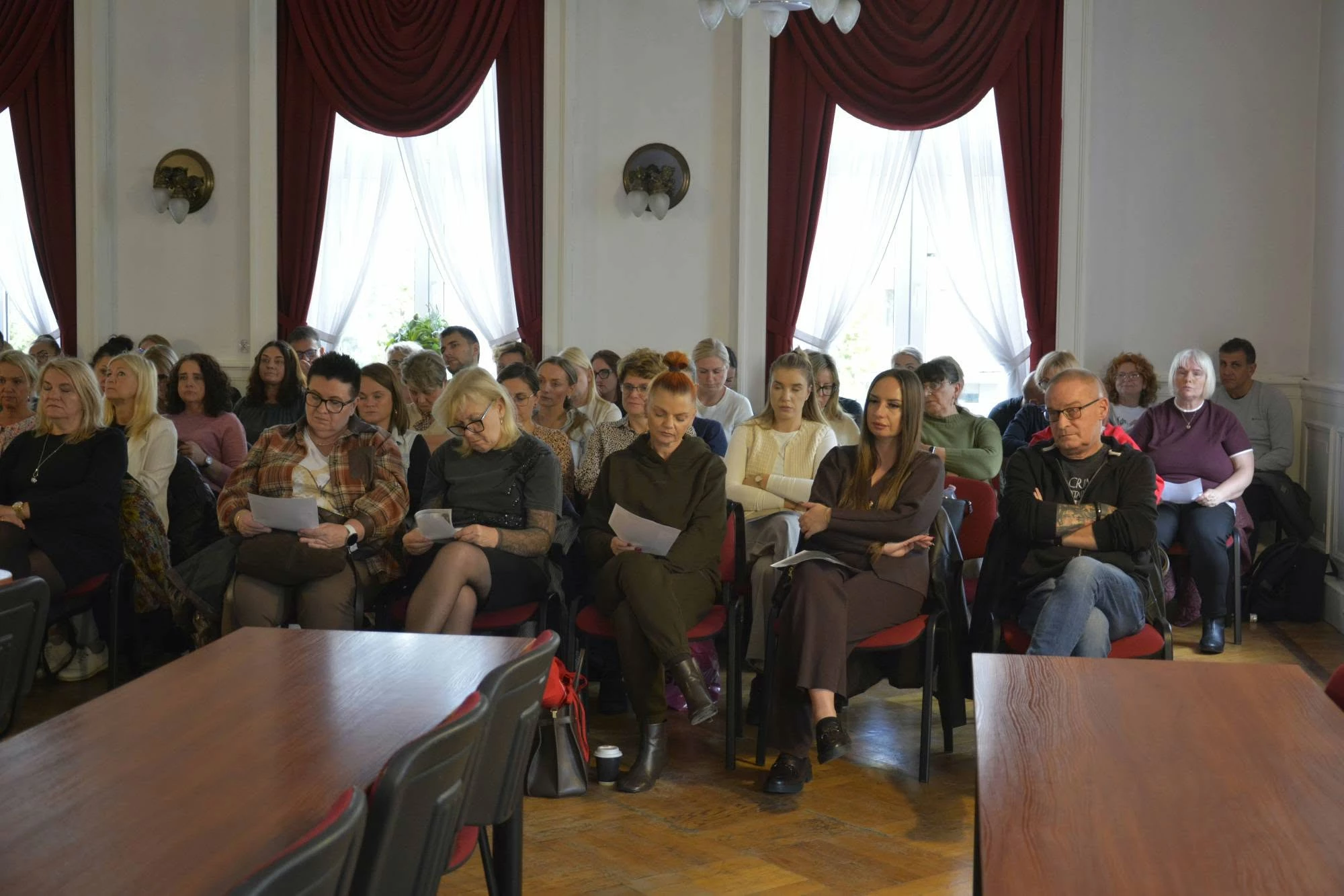 Jak reagować na zagrożenie? Spotkanie służb z pracownikami oświaty - zdjęcie 3