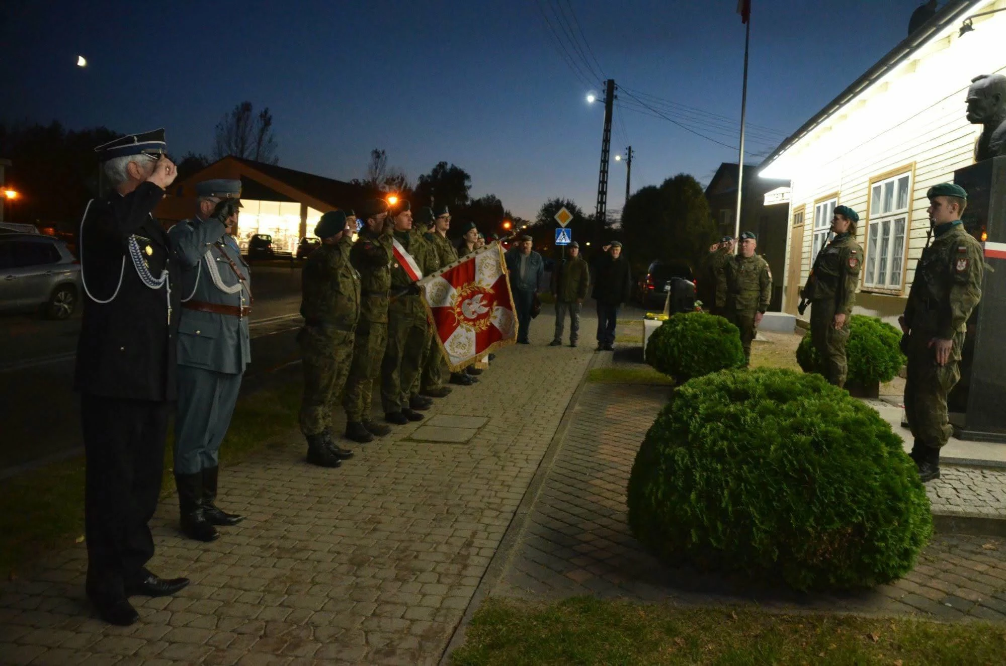 Marsz śladami Legionów Polskich z udziałem strzegomian - zdjęcie 23