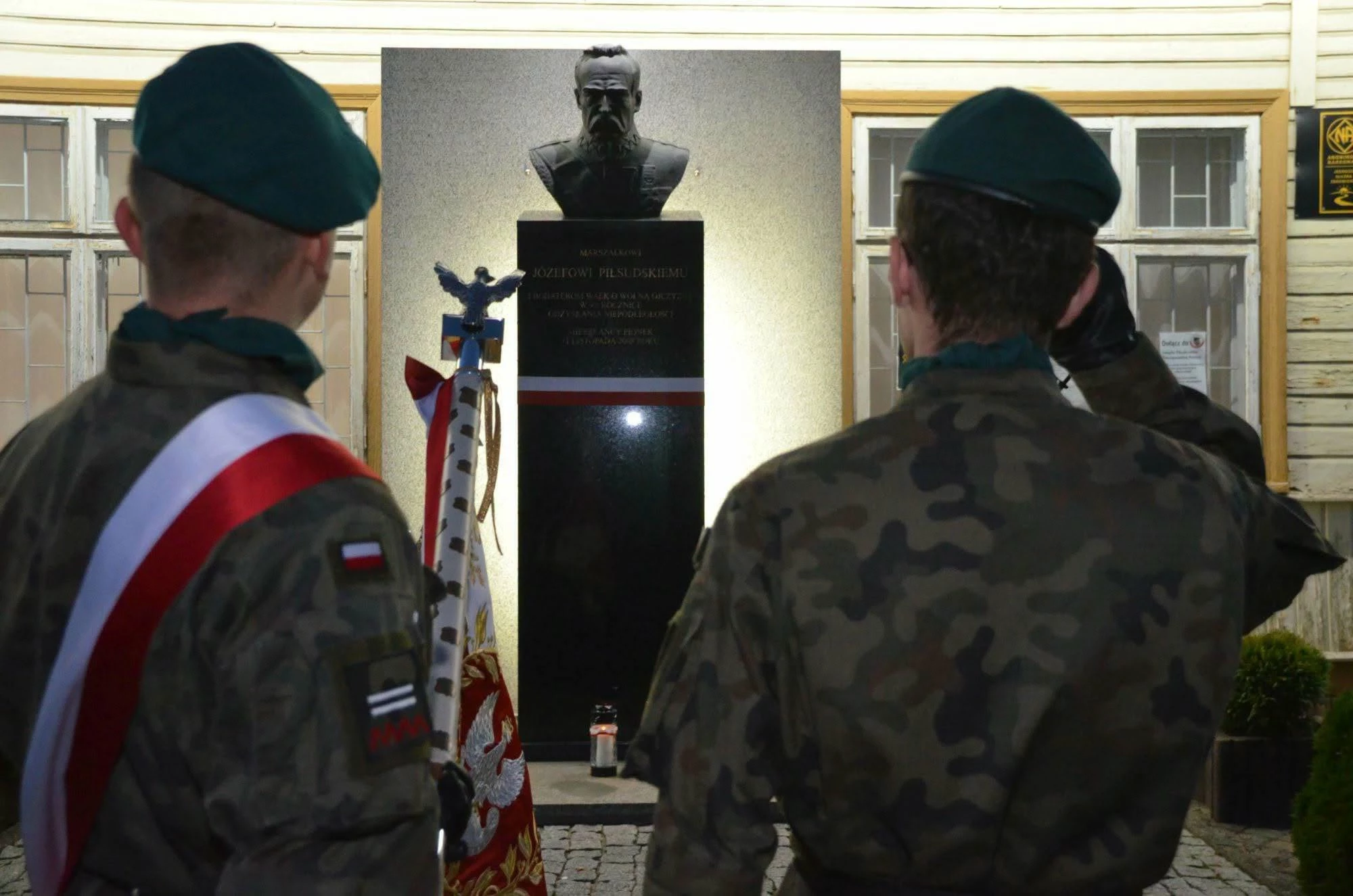 Marsz śladami Legionów Polskich z udziałem strzegomian - zdjęcie 24