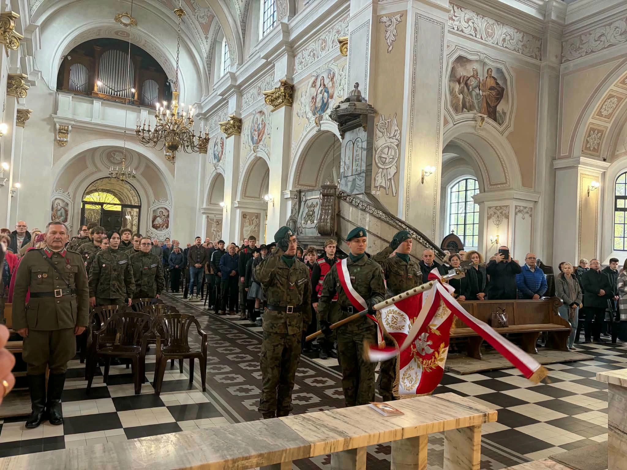 Marsz śladami Legionów Polskich z udziałem strzegomian - zdjęcie 5