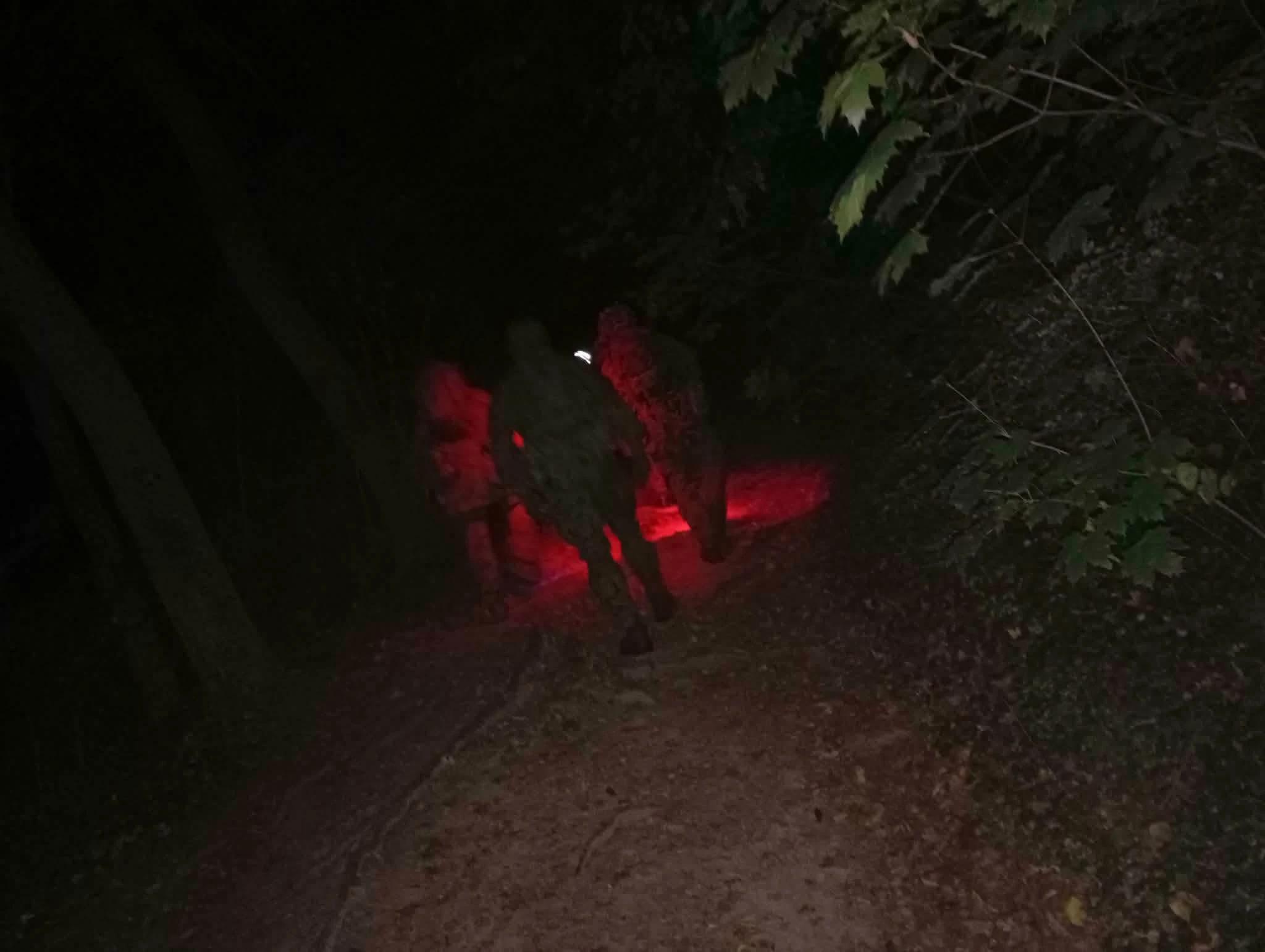 Nocny marsz i szkolenia. Strzegomscy strzelcy z WOT - zdjęcie 8