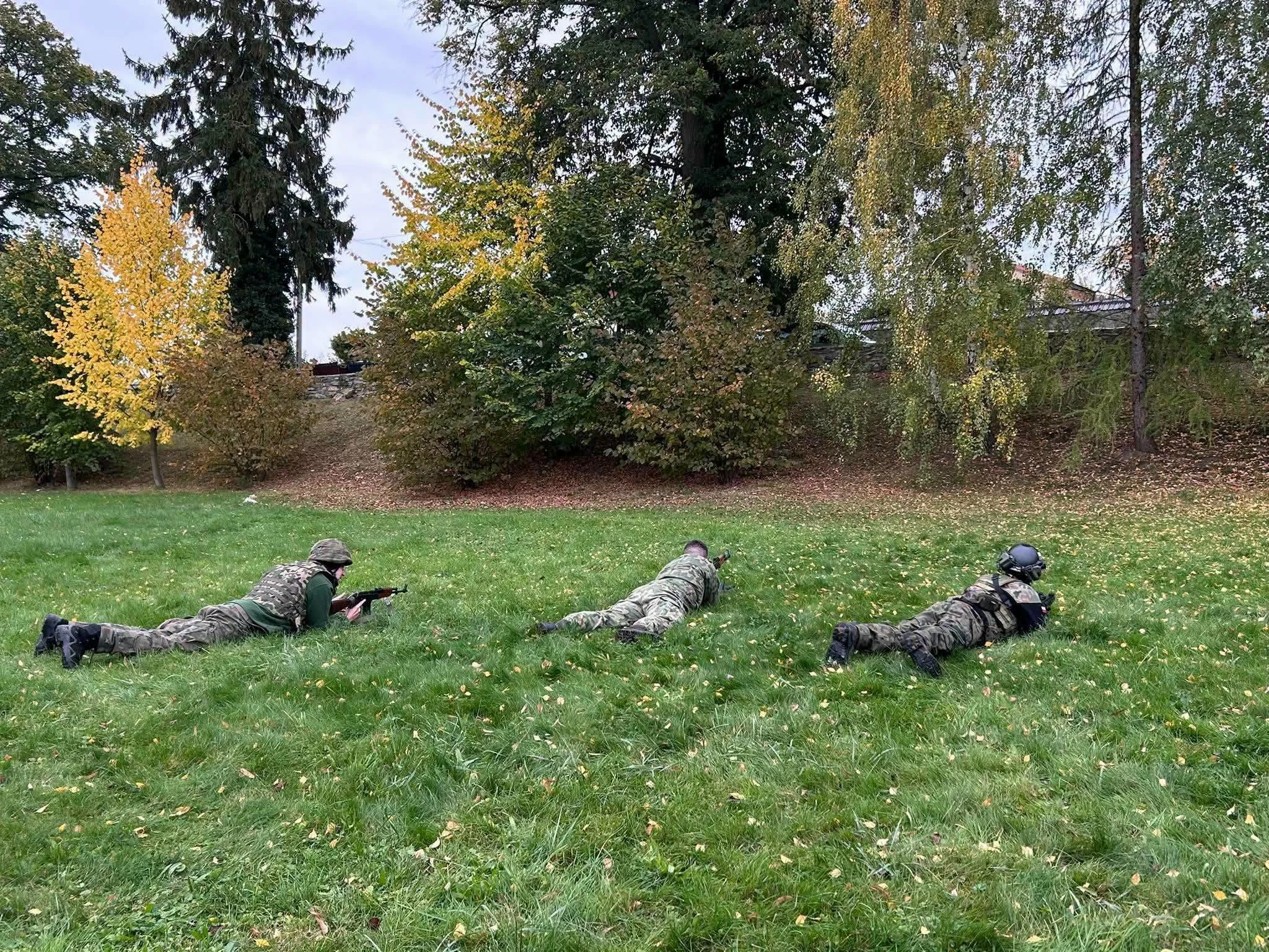 Strzegomscy strzelcy szkolili się z obsługi dronów i uzbrojenia - zdjęcie 7