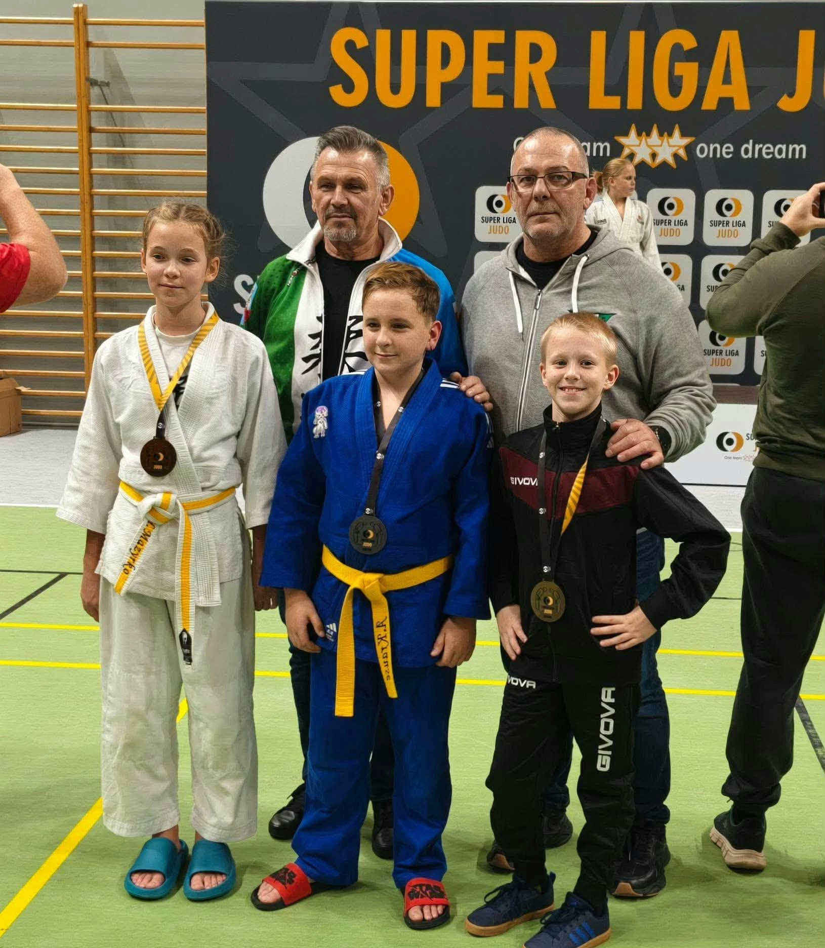 Sześć medali judoków AKS Strzegom w Oleśnicy - zdjęcie 4